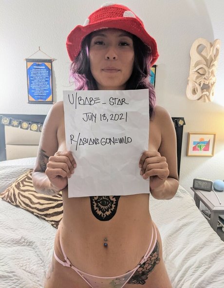 Babe Star model naked images