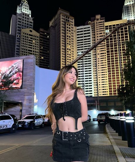 Supcaitlin hot actress img