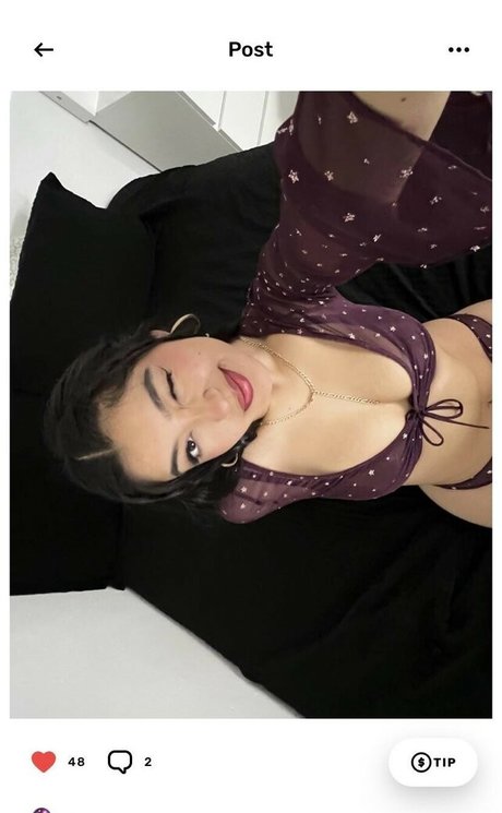 Jackie Ybarra exclusive model picture