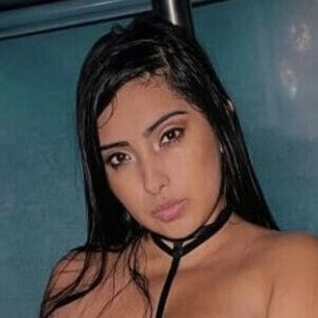 Laumirez sexy model pics