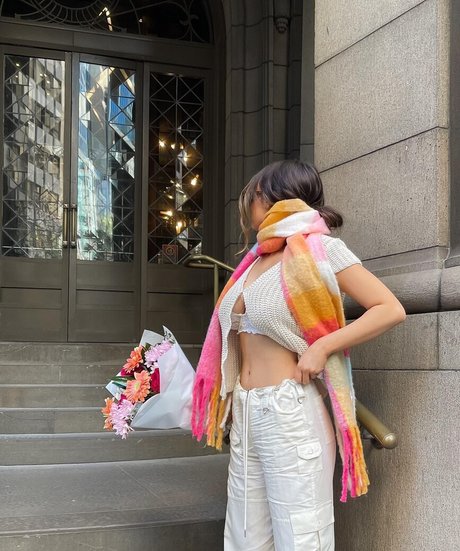 Ella Cervetto star naked pics