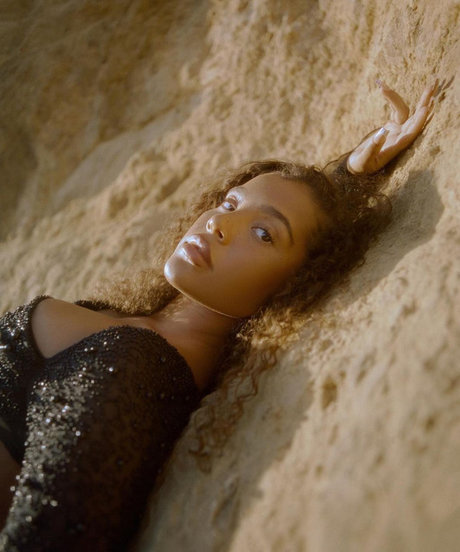 Malaika Terry high quality star photos