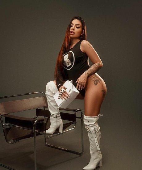 MC Mirella top pornstar archive