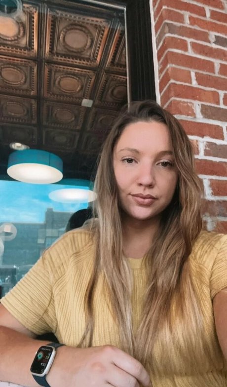 Lexi Love nice actress image