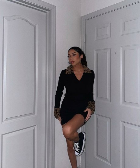 hottest midget onlyfans art xxx photos