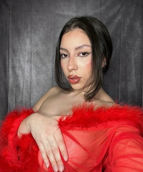 Bianca Sotelo nude pornstar archive