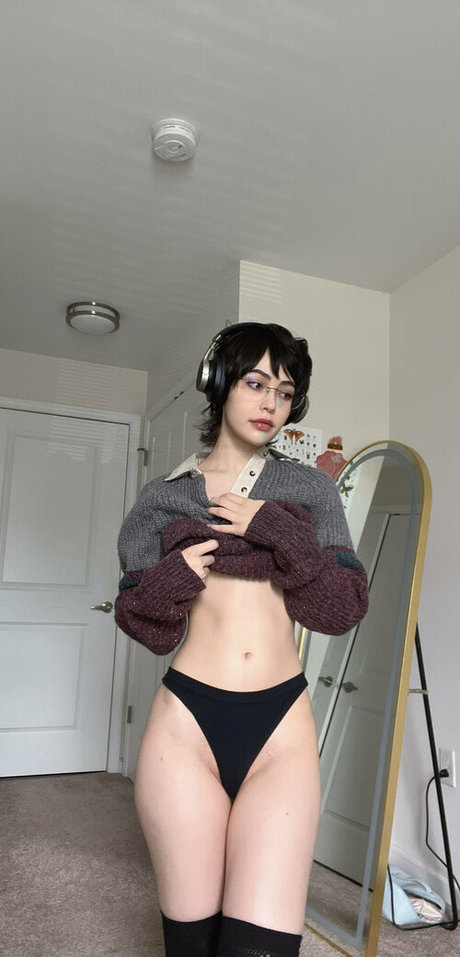 dripping pussy onlyfans pretty picture