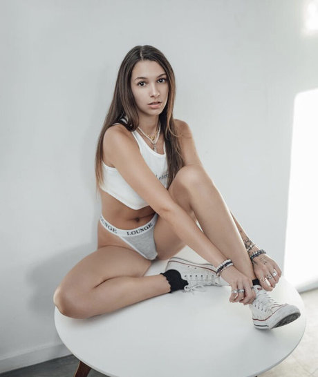 teen feet onlyfans pornos photos