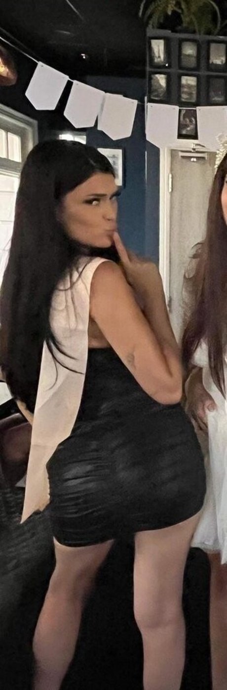 latina maid onlyfans exclusive pics