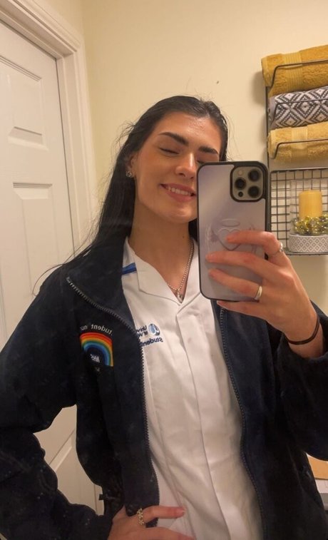 Olivia Forsbrook star sexy img