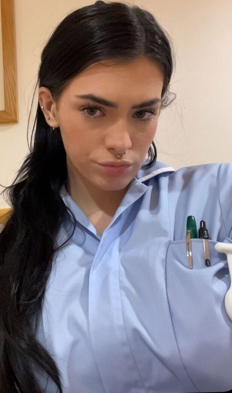 Olivia Forsbrook star top picture