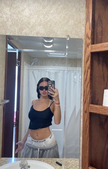 Luna Blaise pornstar sex images