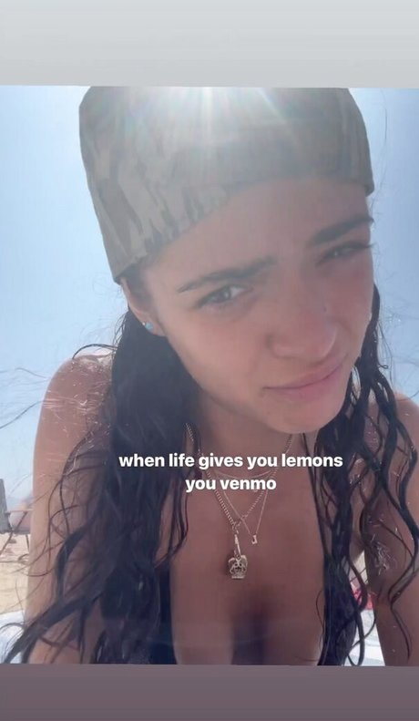 Luna Blaise model beautiful pics