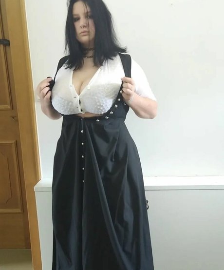 trans onlyfans hot image