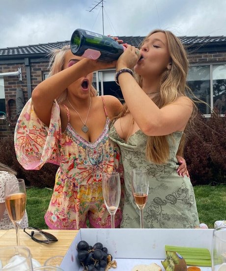 blonde footjob onlyfans free porn img