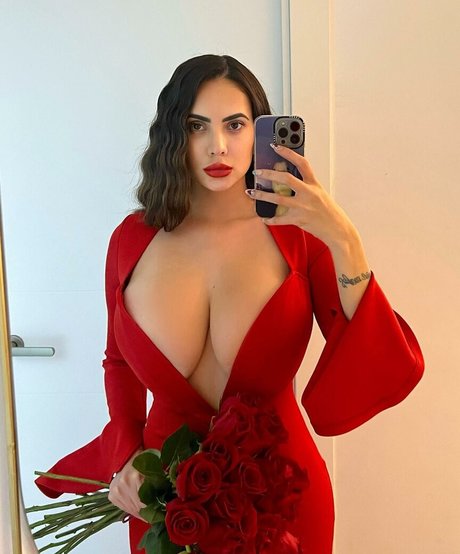 Sannatorr pornographic star picture