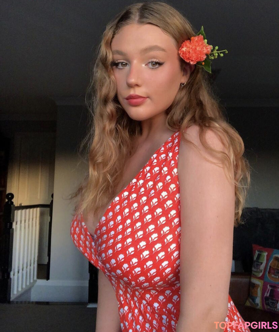 lesbian fingering onlyfans porn archive