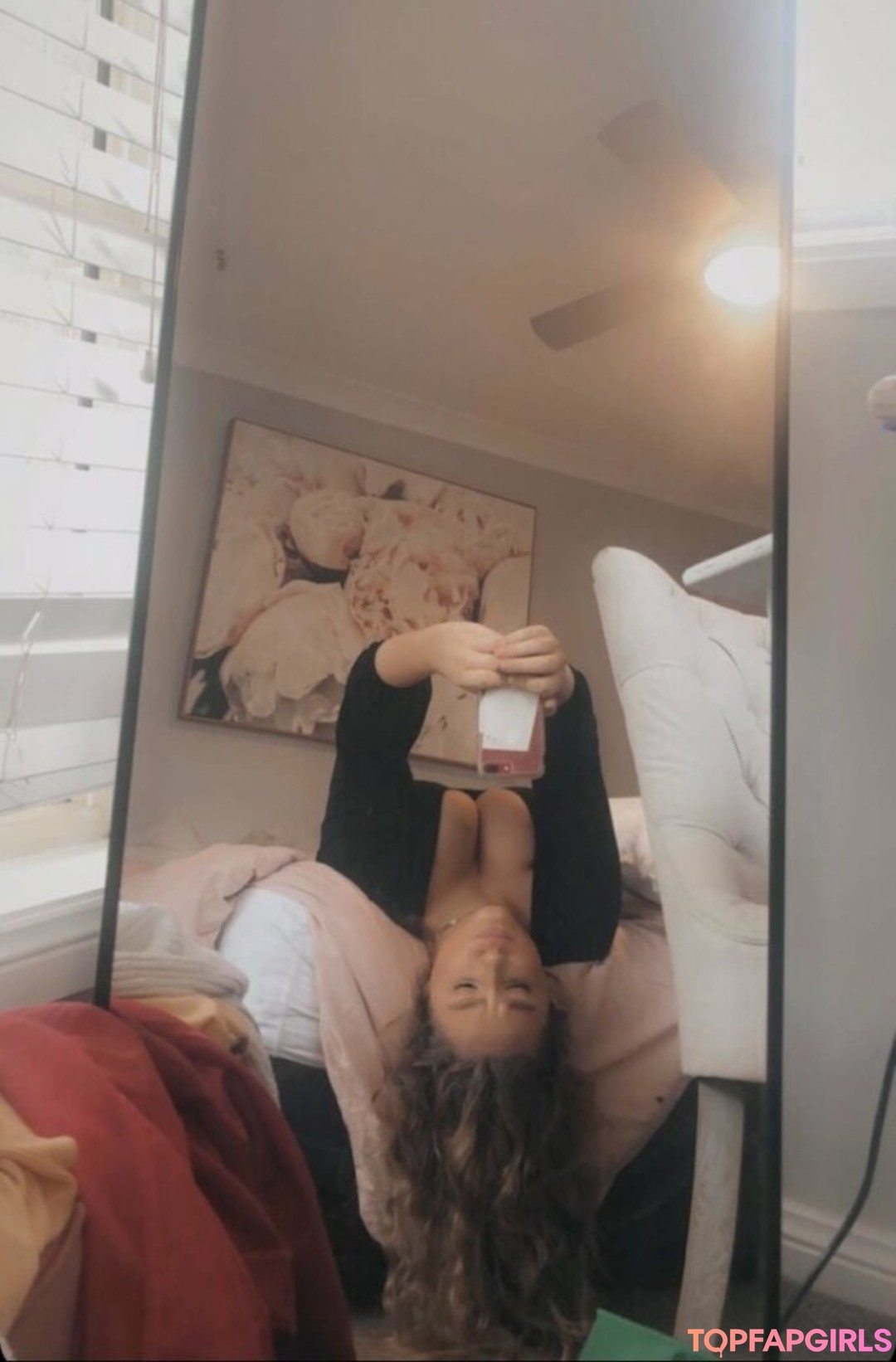 giant onlyfans adult pics