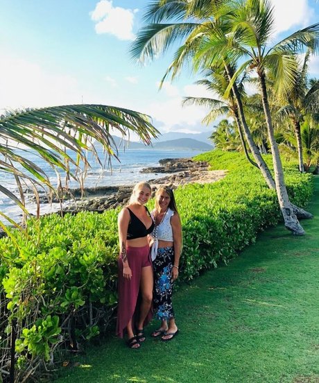 sucking big cock onlyfans perfect images