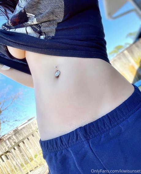 british milf onlyfans beautiful naked img