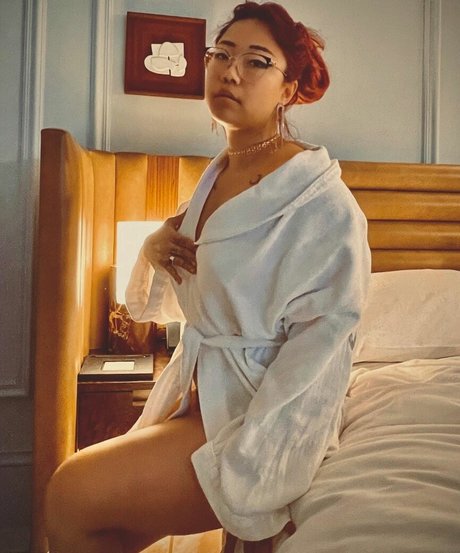 Stella Chung nude star pictures