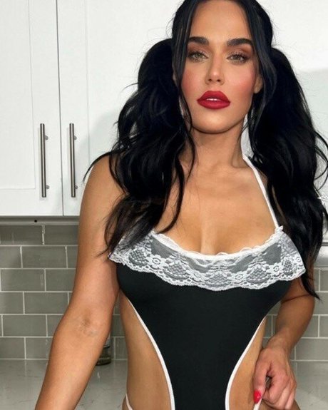 ebony wet pussy onlyfans beautiful naked pics