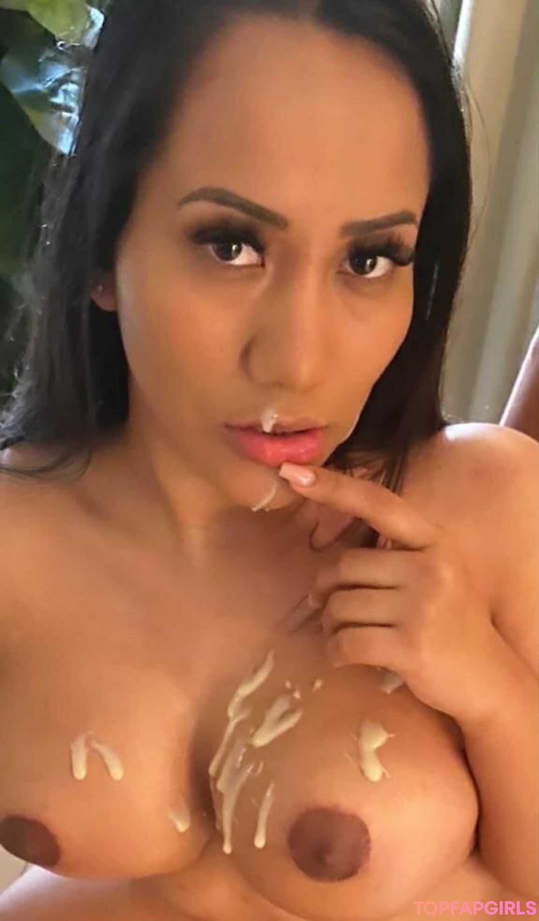 Nadine Borges free star pictures
