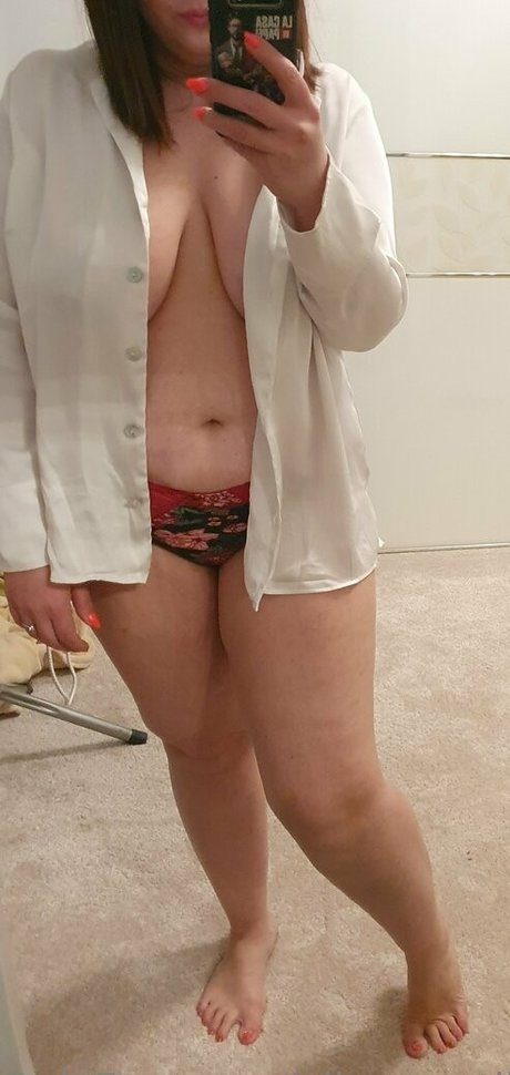 ellasecretlife model hd pics