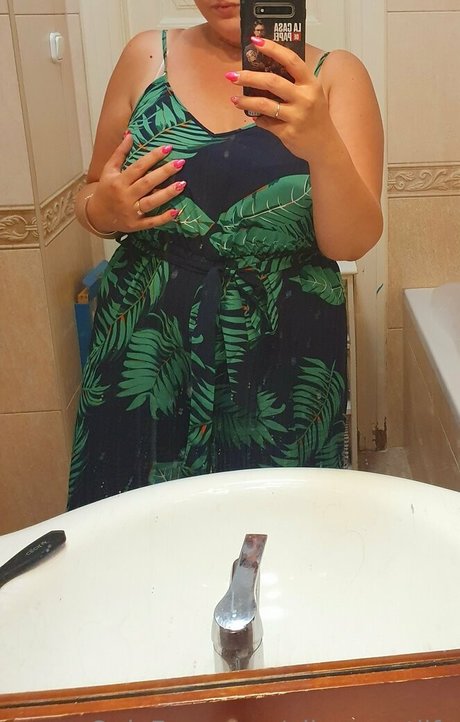 ellasecretlife nudes actress archive