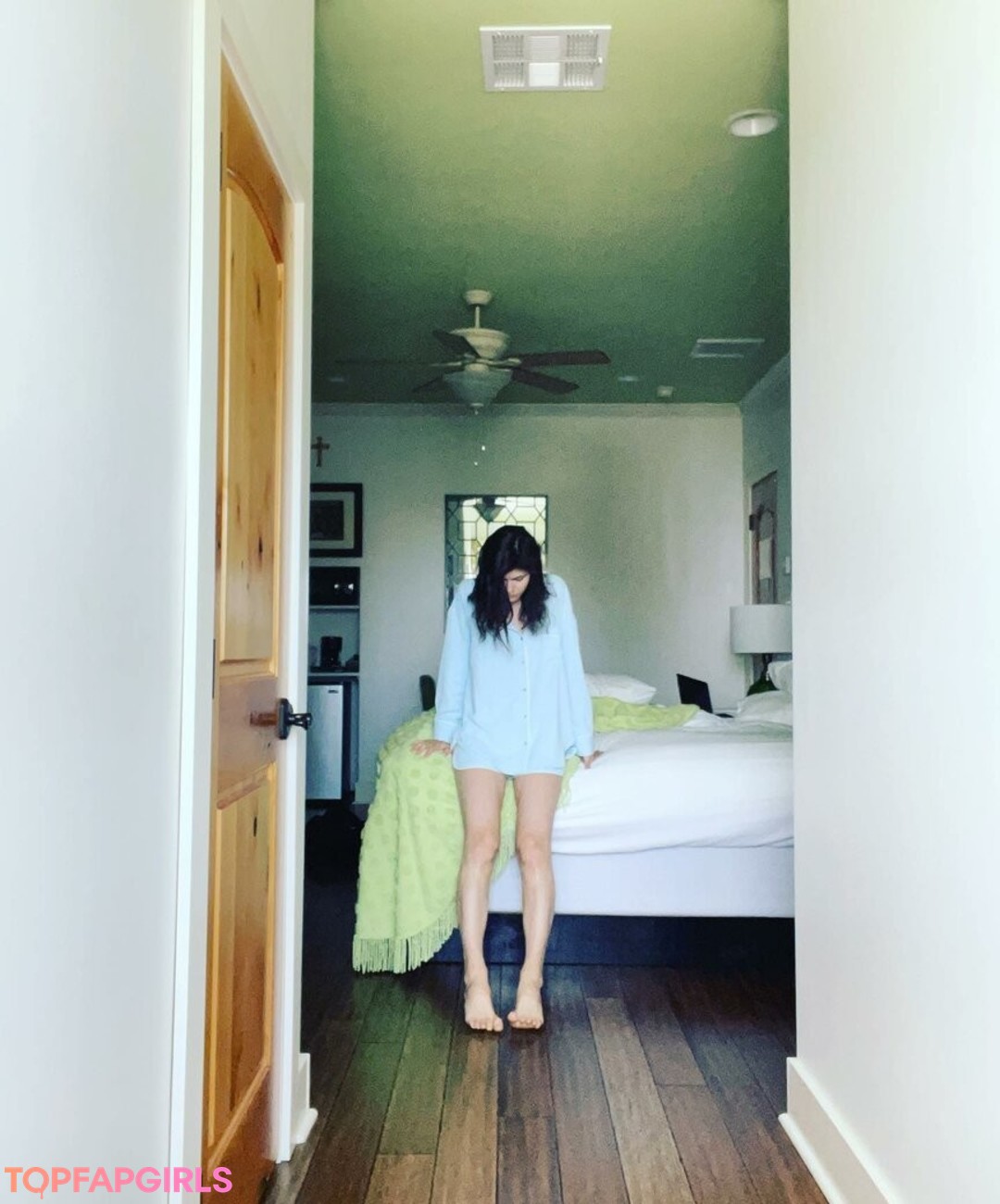 waifu onlyfans sexy archive