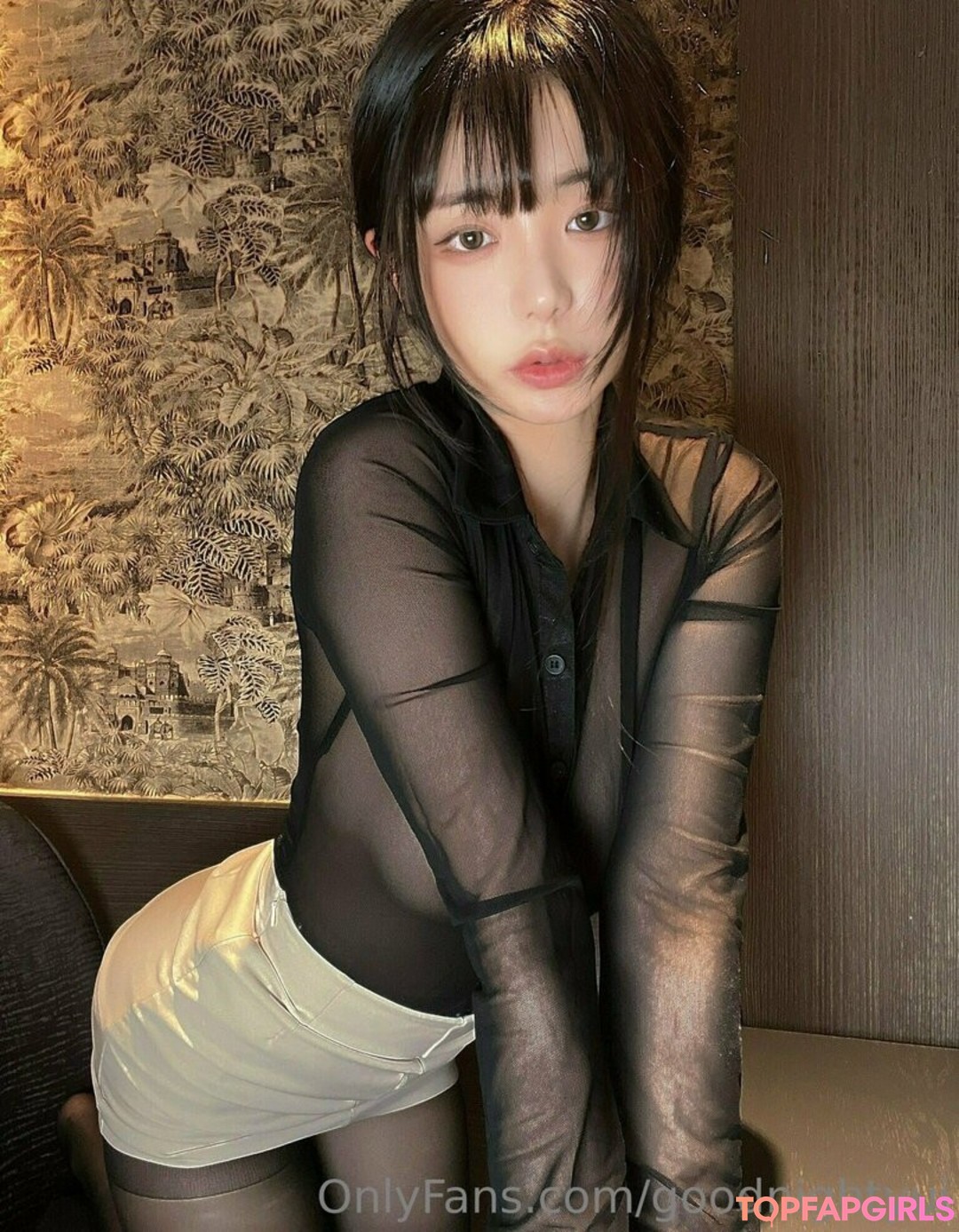 goodnightyui model naked pictures