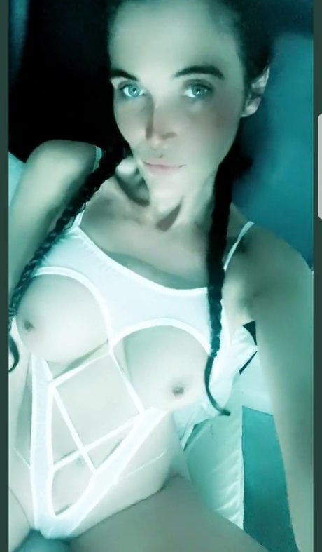 Miss Jessicaj star erotic pictures