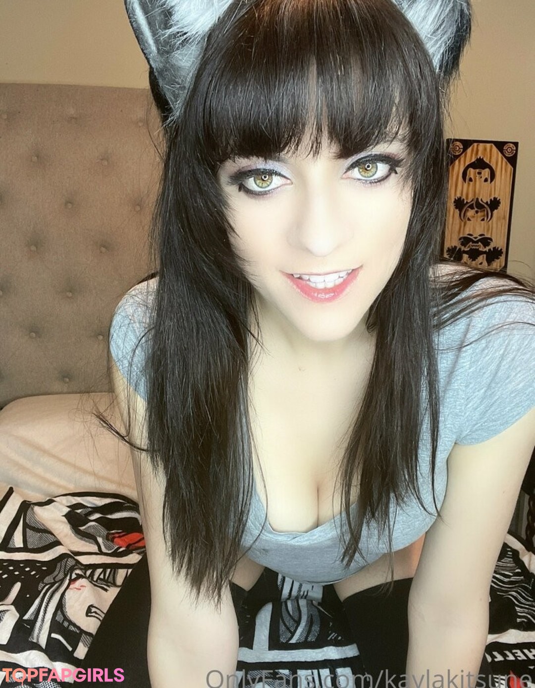 kaylakitsune model naked pictures