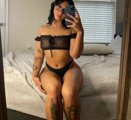 Throatzilla naked actress pics