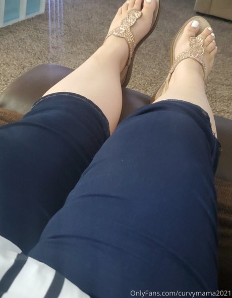 curvymama2021 exclusive star picture