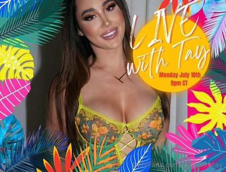 TrainWithTay model nice pic