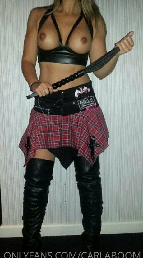 busty onlyfans beautiful pics