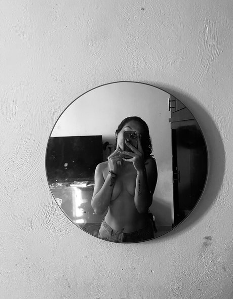 yosoyleila pornstar xxx pic