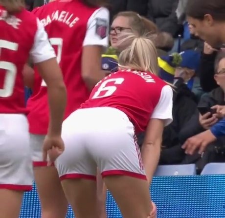 Leah Williamson star hd picture