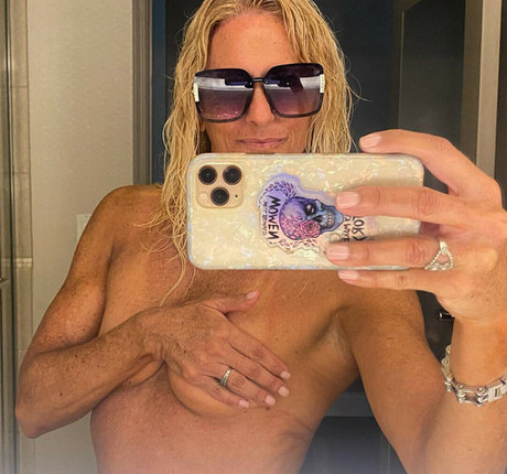 Brooke Baker xxx star photo