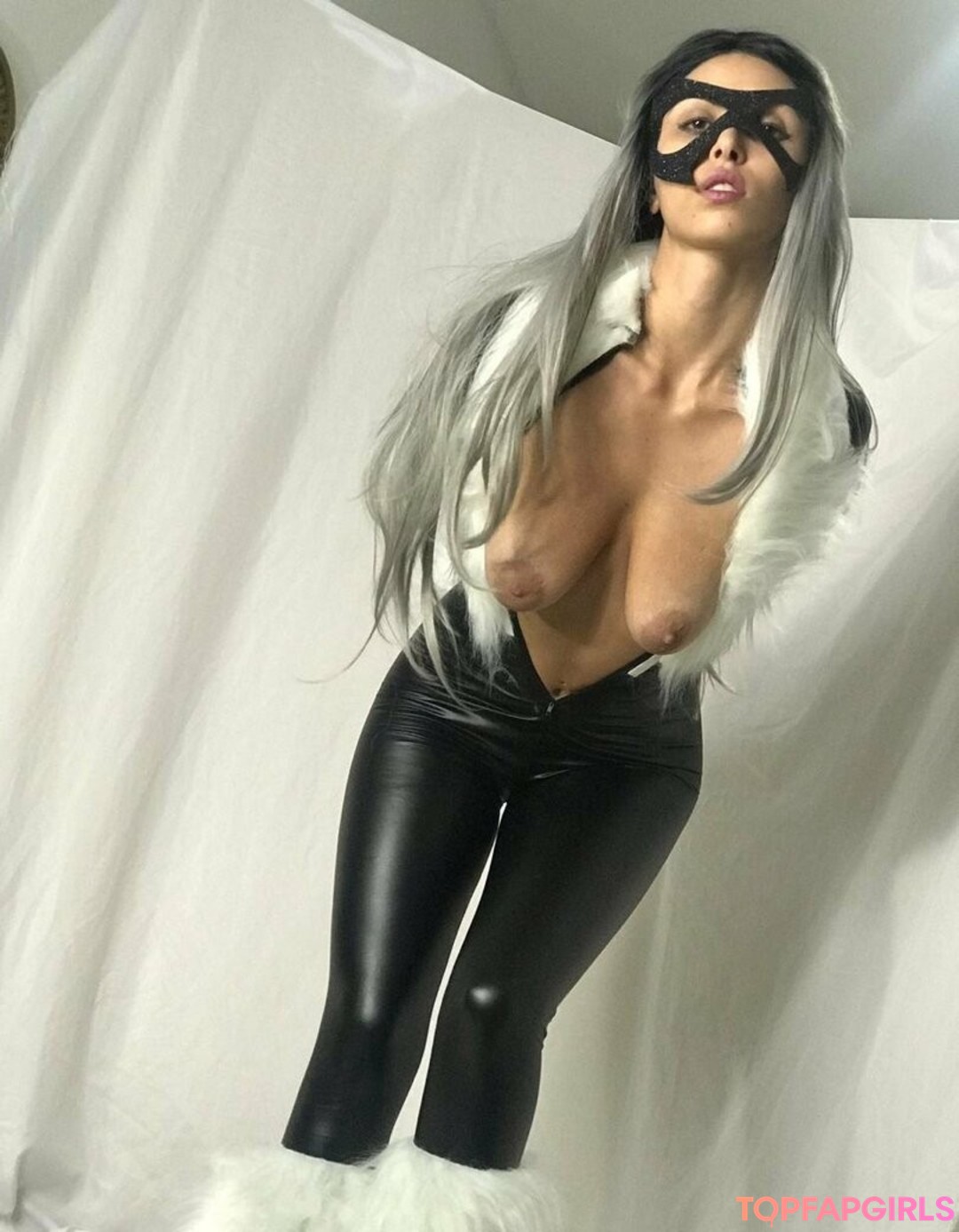 Nicole Belle top model pic