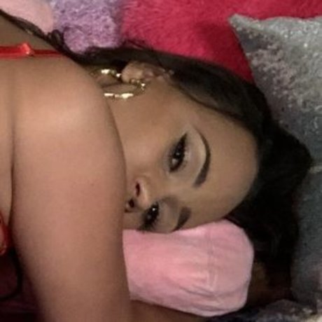 Redroselacubana sexy pornstar photo