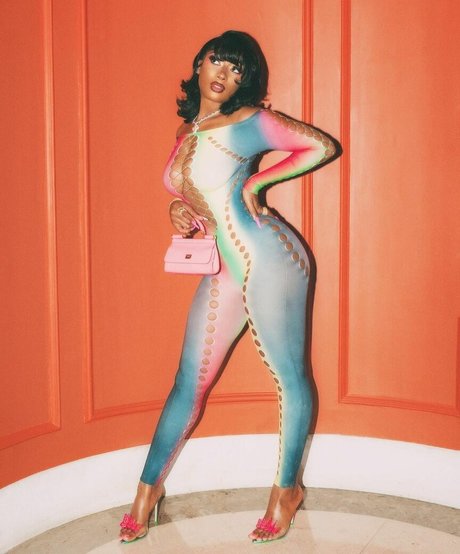 college teacher onlyfans hot pic