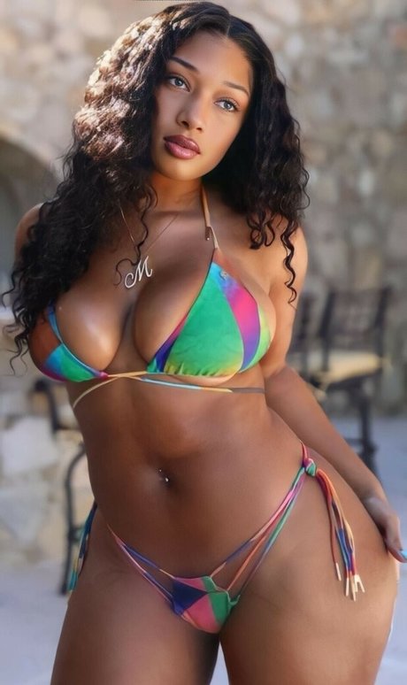 blonde cougar onlyfans pornographic pic