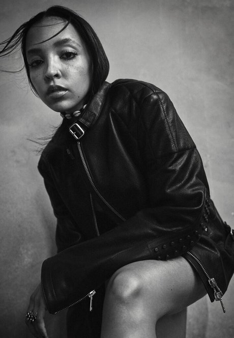 dripping pussy onlyfans beautiful xxx img