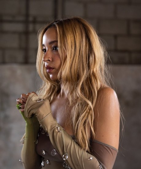 Tinashe pornstar beautiful photos