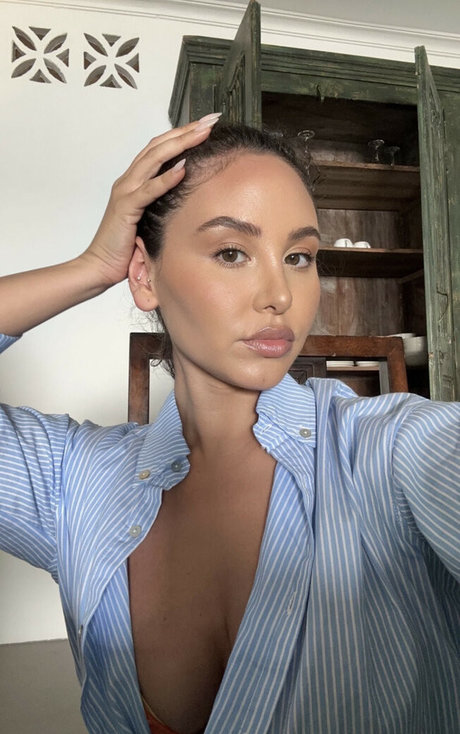 Catherine Mcbroom model adult photos