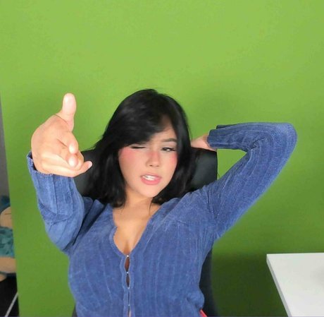 muslim onlyfans sexy naked picture