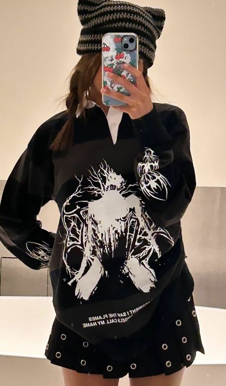 blonde midget onlyfans adult photos