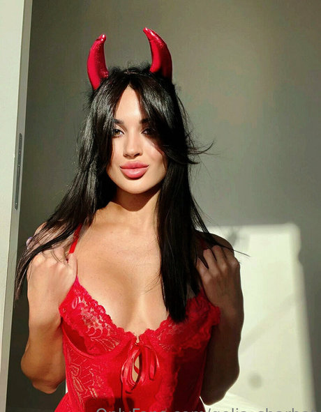 linda pretty xxx pornstar pictures